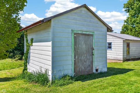 Photo of 1063 Harrison Ridge Road, Nashville, IN