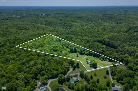 Photo of 1063 Harrison Ridge Road, Nashville, IN