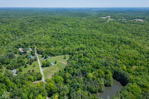 Photo of 1063 Harrison Ridge Road, Nashville, IN