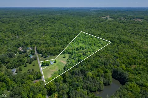Photo of 1063 Harrison Ridge Road, Nashville, IN