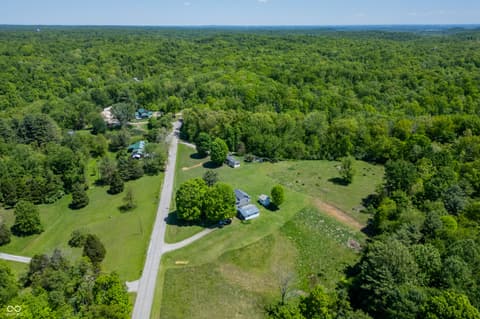 Photo of 1063 Harrison Ridge Road, Nashville, IN