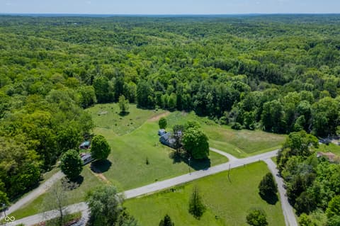 Photo of 1063 Harrison Ridge Road, Nashville, IN