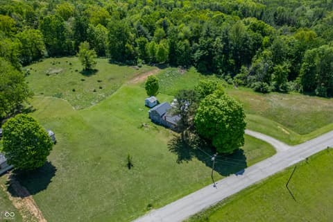 Photo of 1063 Harrison Ridge Road, Nashville, IN