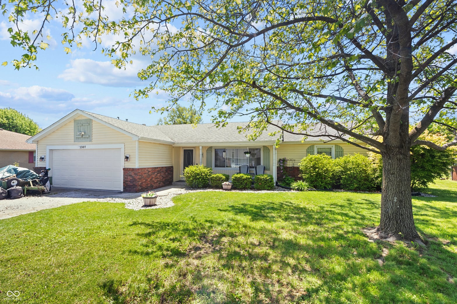 Photo of 1307 Garnet Drive, Anderson, IN