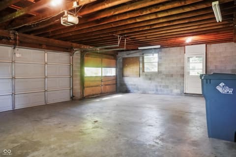 Photo of 8203 W 88th Street, Indianapolis, IN