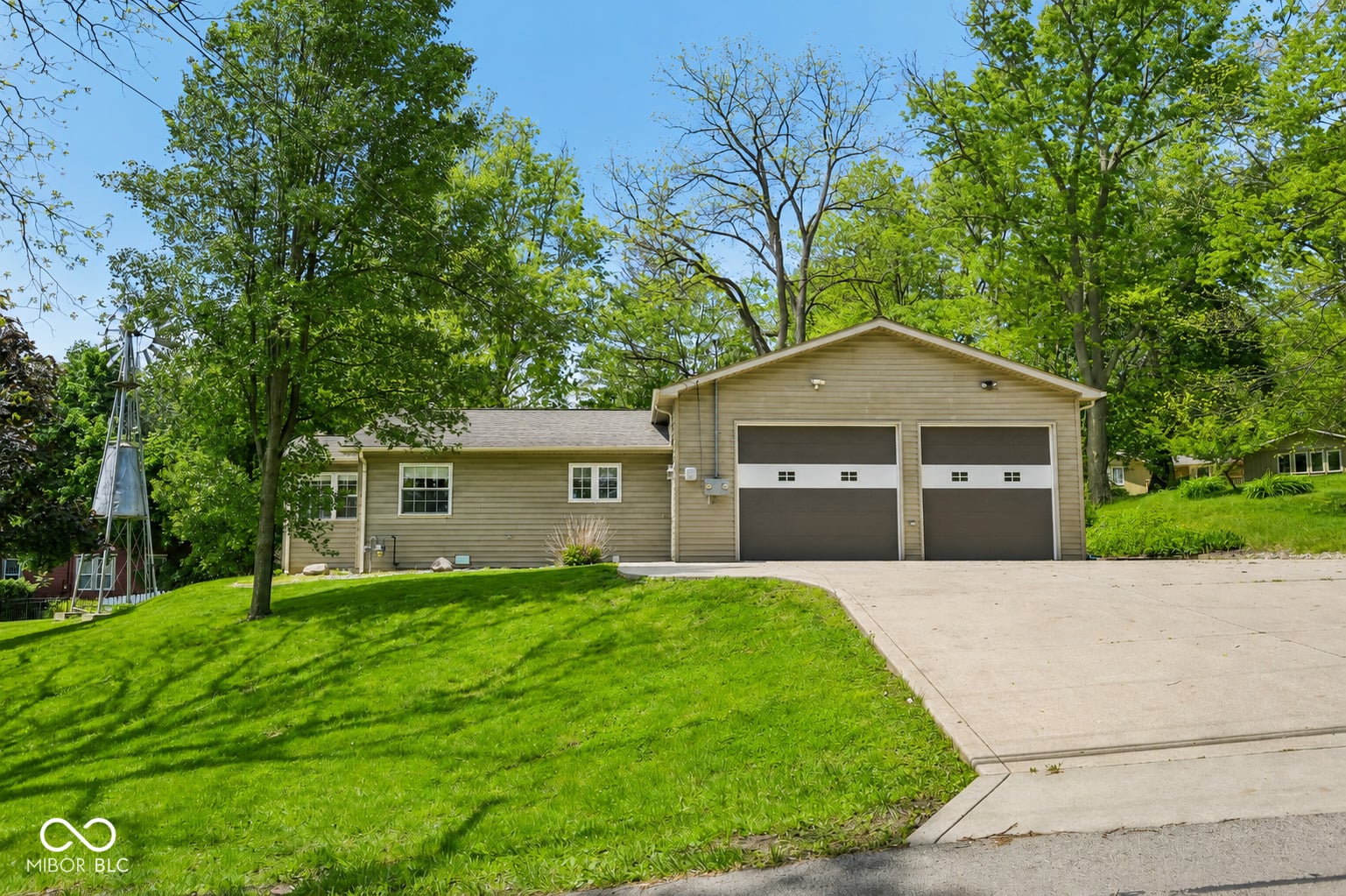 Photo of 129 N 2nd Street, Middletown, IN
