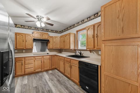 Kitchen at 811 Edgewood Drive, Mooresville, IN