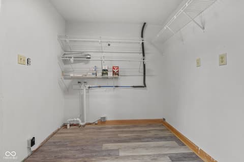 Laundry room at 811 Edgewood Drive, Mooresville, IN