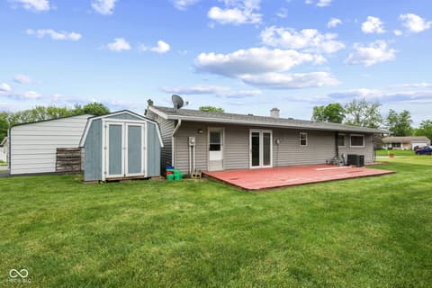 Backyard at 811 Edgewood Drive, Mooresville, IN
