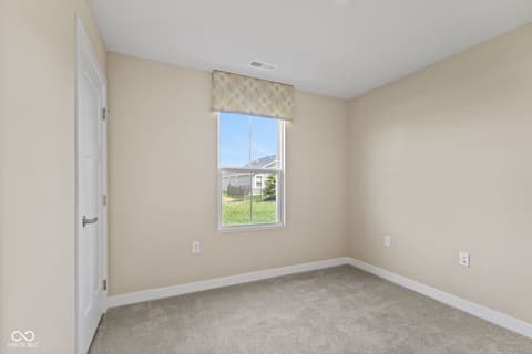 Photo of 1275 Gunnison Drive, Greenfield, IN