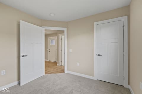 Photo of 1275 Gunnison Drive, Greenfield, IN