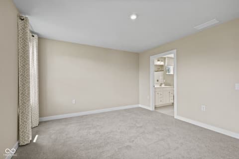 Photo of 1275 Gunnison Drive, Greenfield, IN