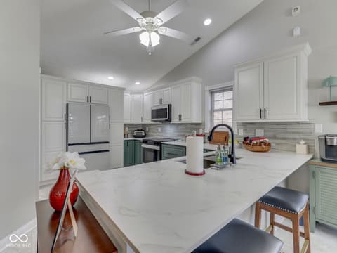 Photo of 7746 Rosa Drive, Indianapolis, IN