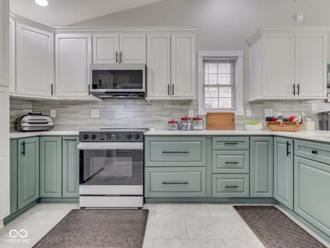 Photo of 7746 Rosa Drive, Indianapolis, IN