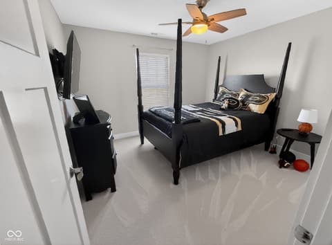 Bedroom at 1069 Forest Glen Drive, Greenfield, IN