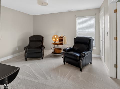 Sitting Room — 1069 Forest Glen Drive, Greenfield, IN