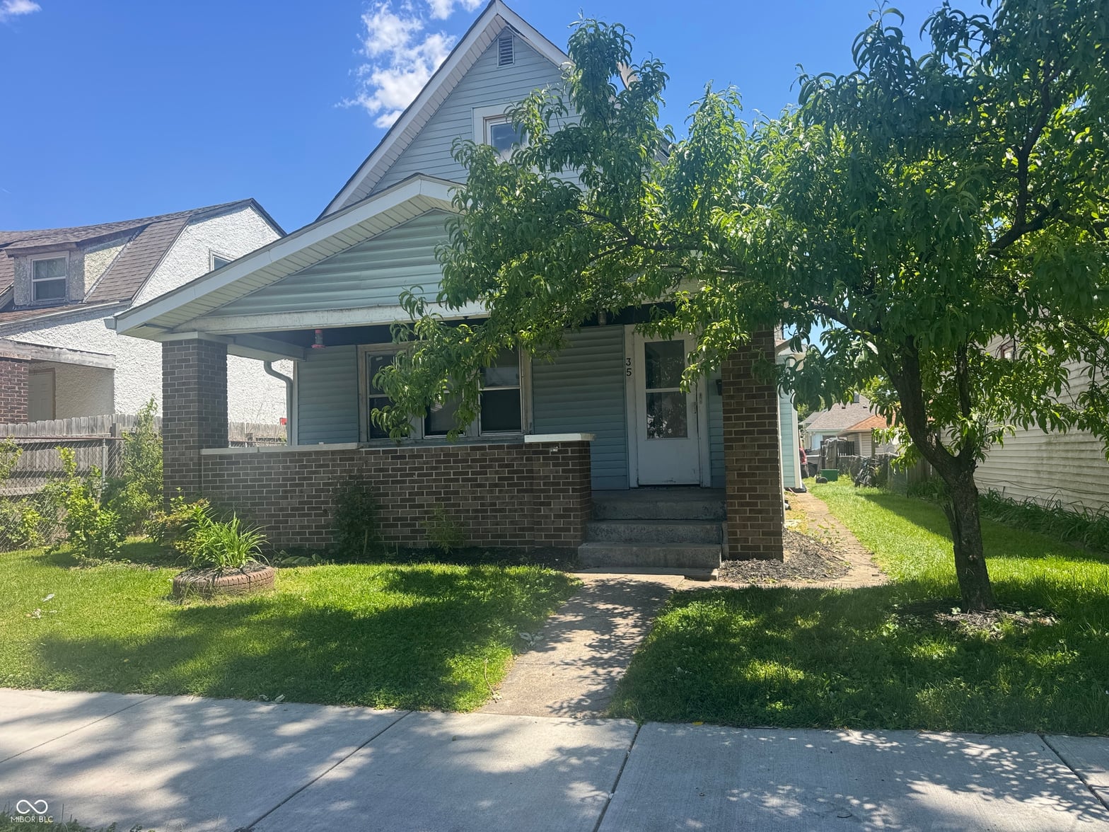 Photo of 35 N Euclid Avenue, Indianapolis, IN
