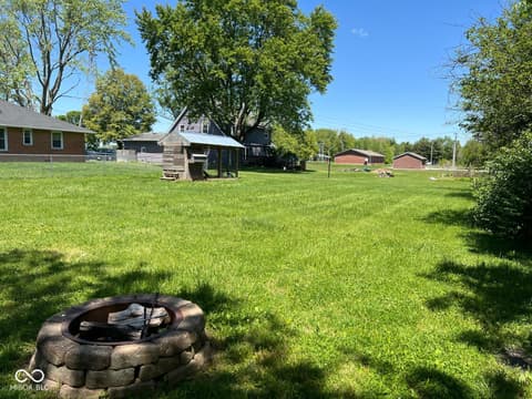 Photo of 2071 S 600 W, New Palestine, IN