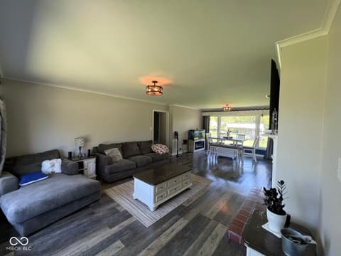 Living room at 2071 S 600 W, New Palestine, IN