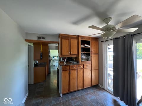 Kitchen at 2071 S 600 W, New Palestine, IN
