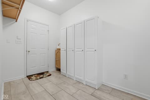 Photo of 6116 W Morgan Court, New Palestine, IN