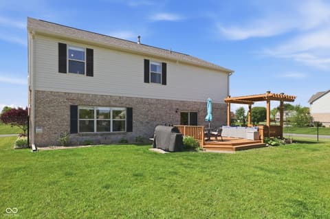 Photo of 6116 W Morgan Court, New Palestine, IN