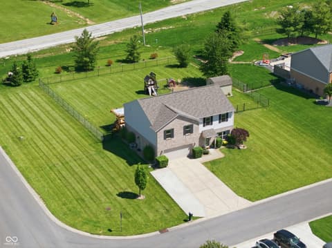 Photo of 6116 W Morgan Court, New Palestine, IN