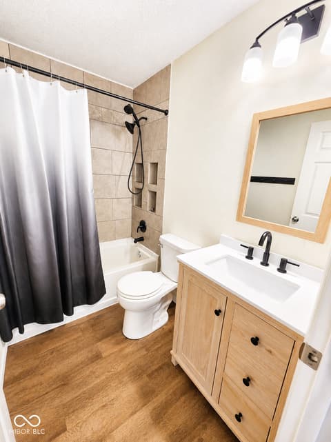 Photo of 5425 Powder River Court, Indianapolis, IN