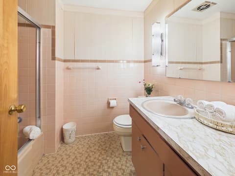 Bathroom at 1509 Forrest Street, Anderson, IN