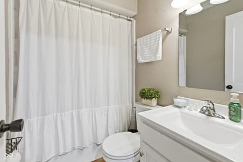 Photo of 3286 Grace Street, Greenwood, IN