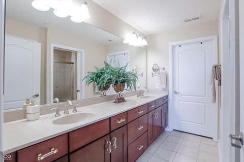Photo of 5718 Lifestyle Drive, Indianapolis, IN