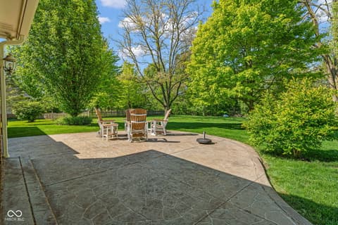 Outdoor living area at 87 John Court, Danville, IN