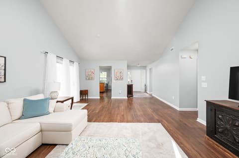 Photo of 10741 Bunker Hill Drive, Carmel, IN
