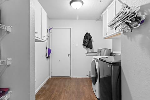 Laundry room at 19185 Calico Aster Drive, Noblesville, IN