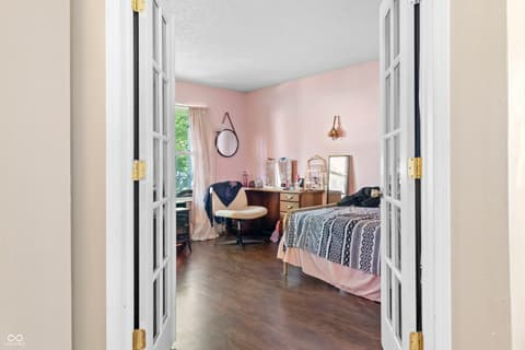 Den — 19185 Calico Aster Drive, Noblesville, IN
