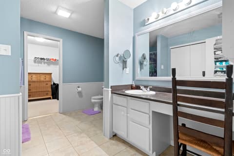 Primary bathroom at 19185 Calico Aster Drive, Noblesville, IN