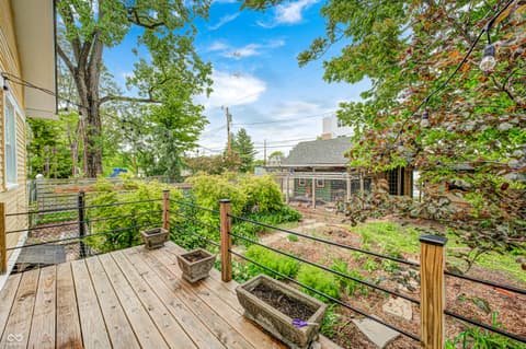 Photo of 2814-2830 N Ruckle Street N, Indianapolis, IN