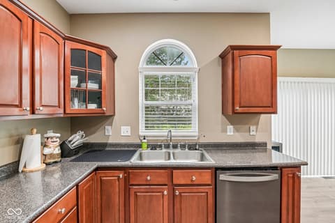 Photo of 9426 Stones Ferry Way, Indianapolis, IN
