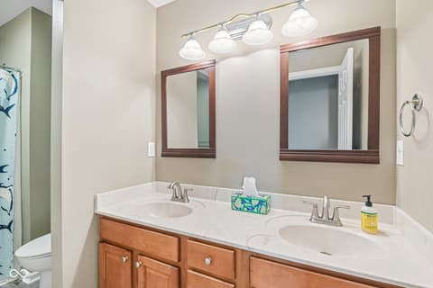 Photo of 9426 Stones Ferry Way, Indianapolis, IN
