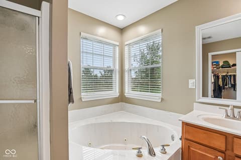 Photo of 9426 Stones Ferry Way, Indianapolis, IN