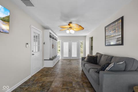 Photo of 540 Golf Lane, Indianapolis, IN
