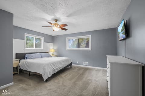 Photo of 540 Golf Lane, Indianapolis, IN
