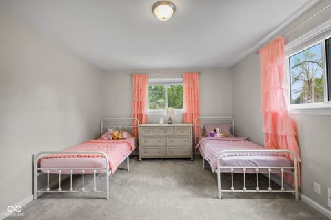 Photo of 540 Golf Lane, Indianapolis, IN