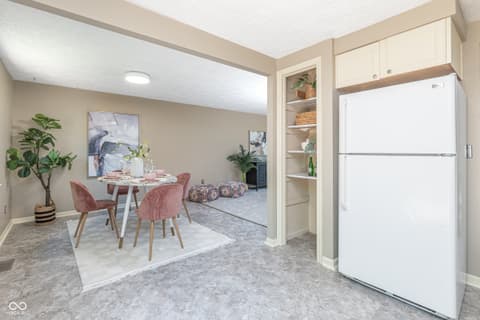 Dining room at 7525 Turnberry Court, Indianapolis, IN