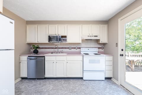 Kitchen at 7525 Turnberry Court, Indianapolis, IN