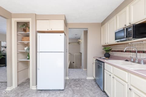 Kitchen at 7525 Turnberry Court, Indianapolis, IN