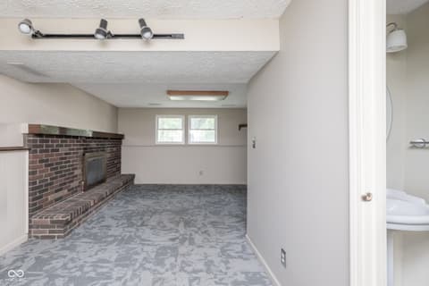 Living room at 7525 Turnberry Court, Indianapolis, IN
