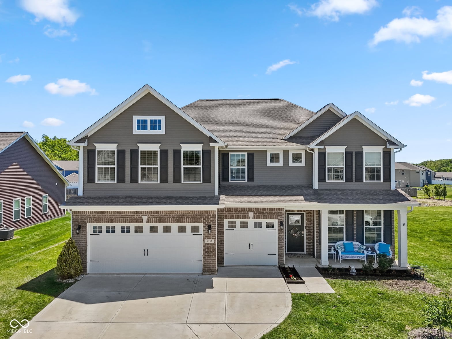 Photo of 9133 Thames Drive, Avon, IN