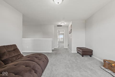 Photo of 9133 Thames Drive, Avon, IN