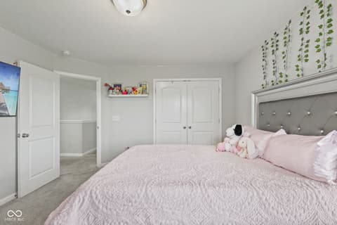 Photo of 9133 Thames Drive, Avon, IN